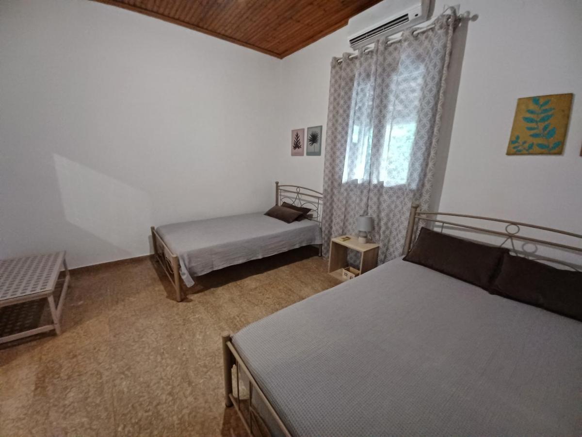 Beach House For Up To 9 People Near Olympia Катаколон Екстер'єр фото