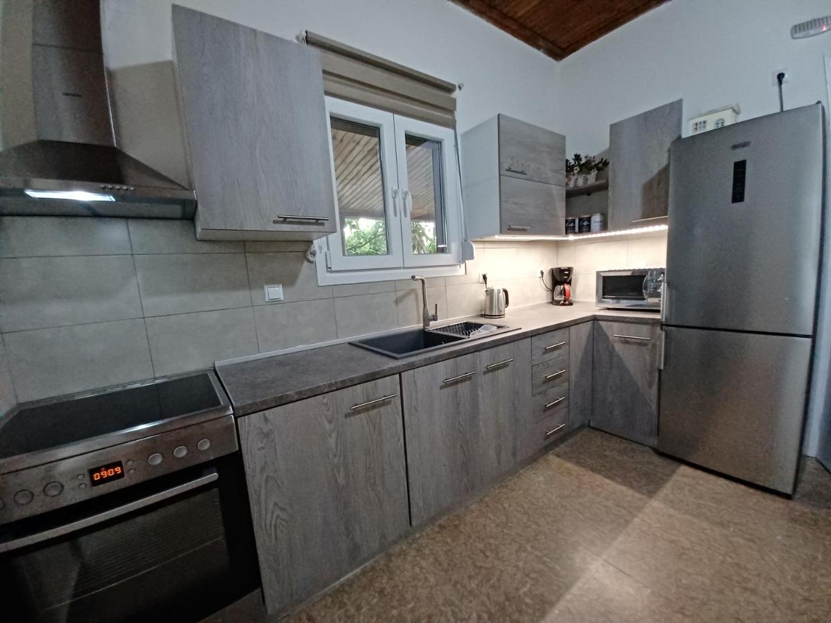 Beach House For Up To 9 People Near Olympia Катаколон Екстер'єр фото